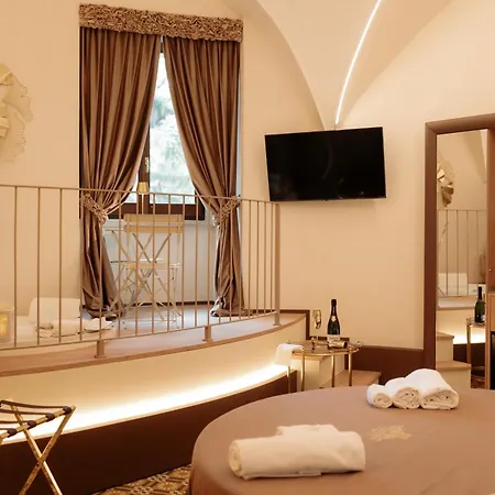 Torre Di Bassano Luxury 4* Vasto