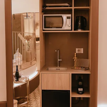 Torre Di Bassano Luxury Penzion Vasto