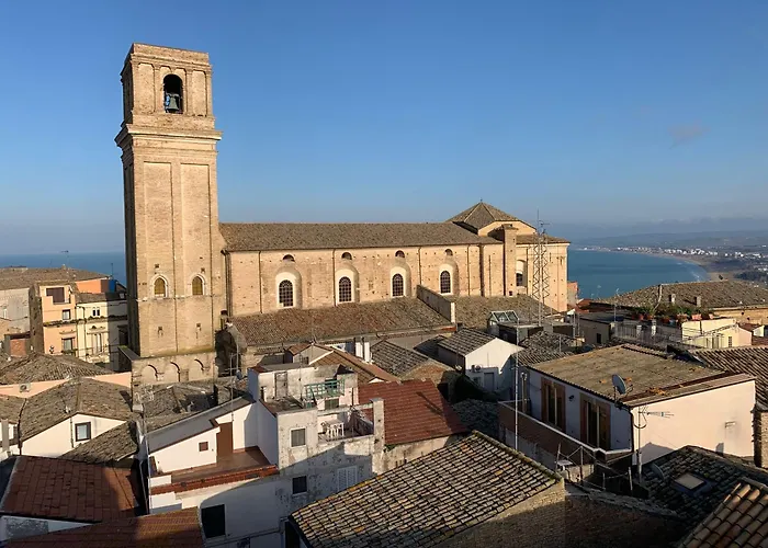 Torre Di Bassano Luxury Gasthuis Vasto