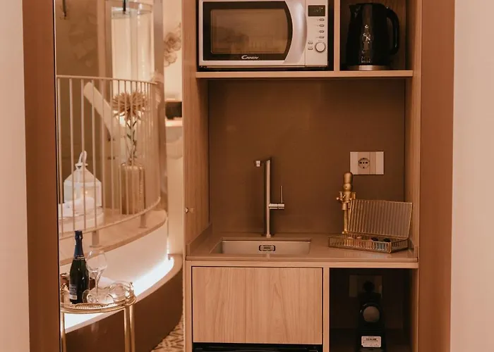 Torre Di Bassano Luxury Gasthuis Vasto